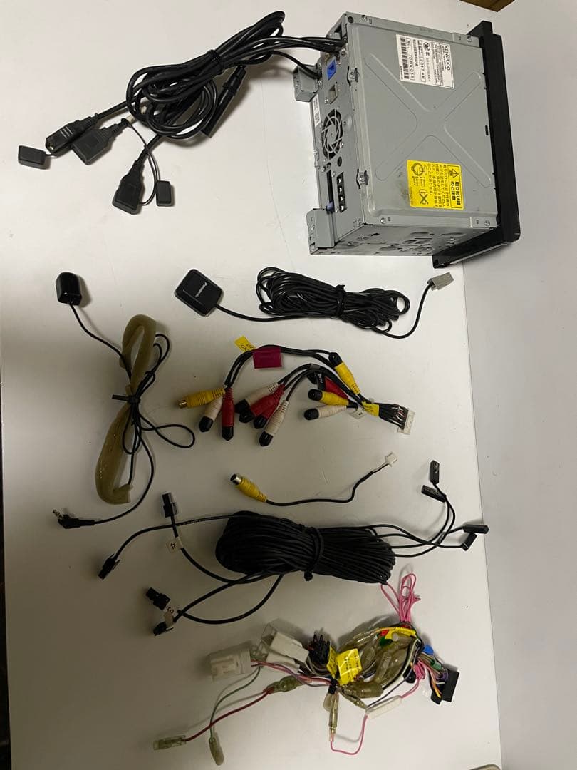 最安値✨️MDV-Z904W ケンウッド カラフルナビ リアビューカメラ付き