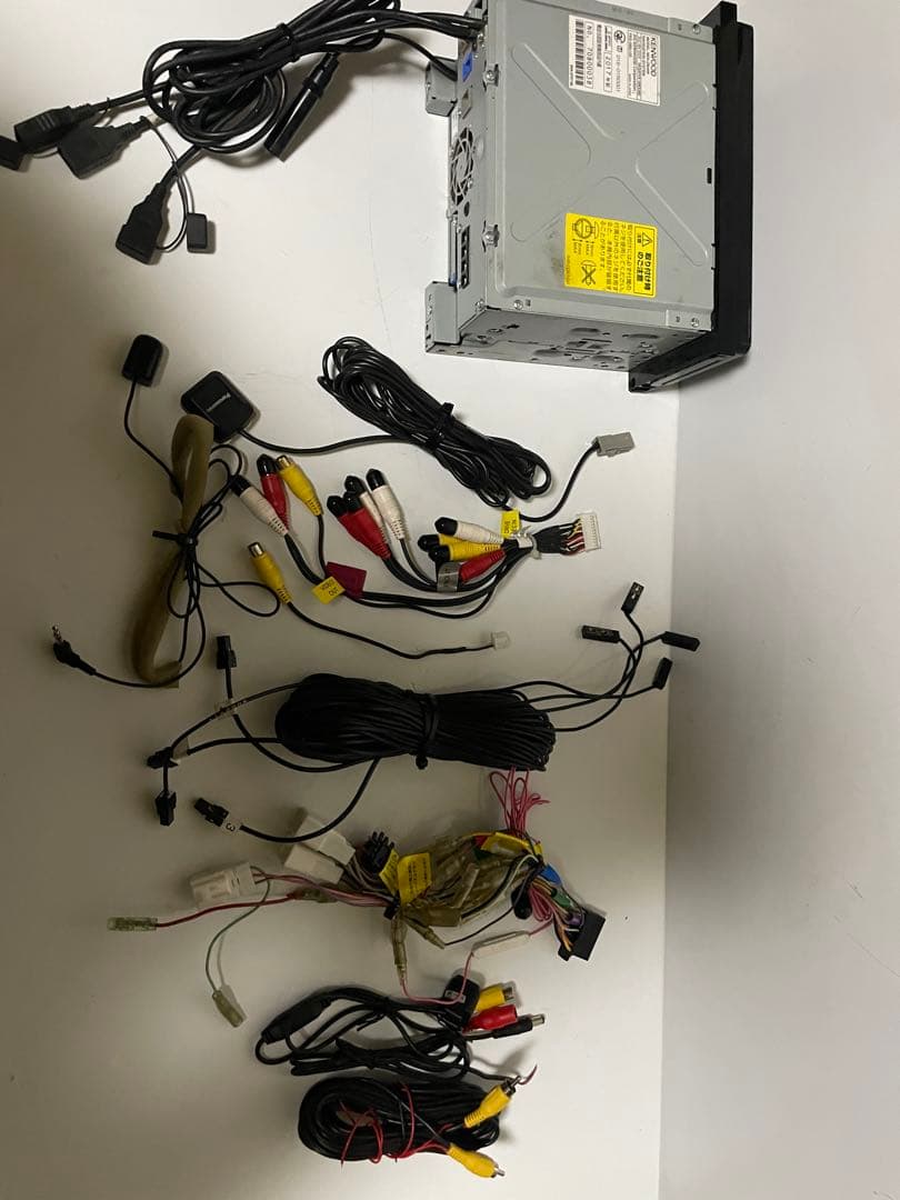 最安値✨️MDV-Z904W ケンウッド カラフルナビ リアビューカメラ付き