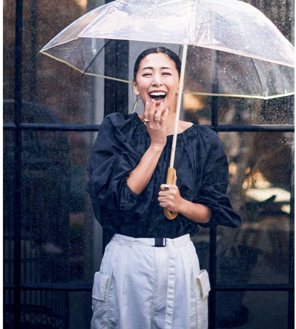 新品未使用【White Rose（ホワイトローズ）】透明アンブレラ