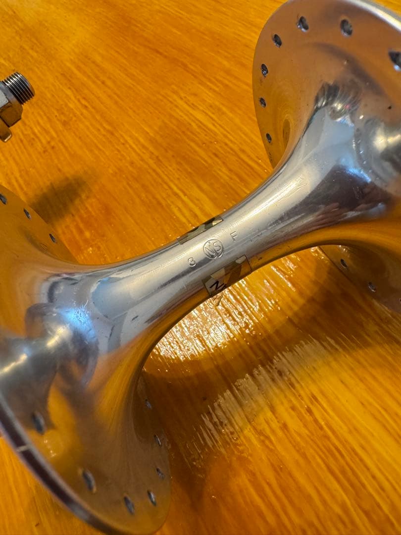 M*t様 美中古　SUZUE PRO MAX ハブ前後セット　NJS刻印あり