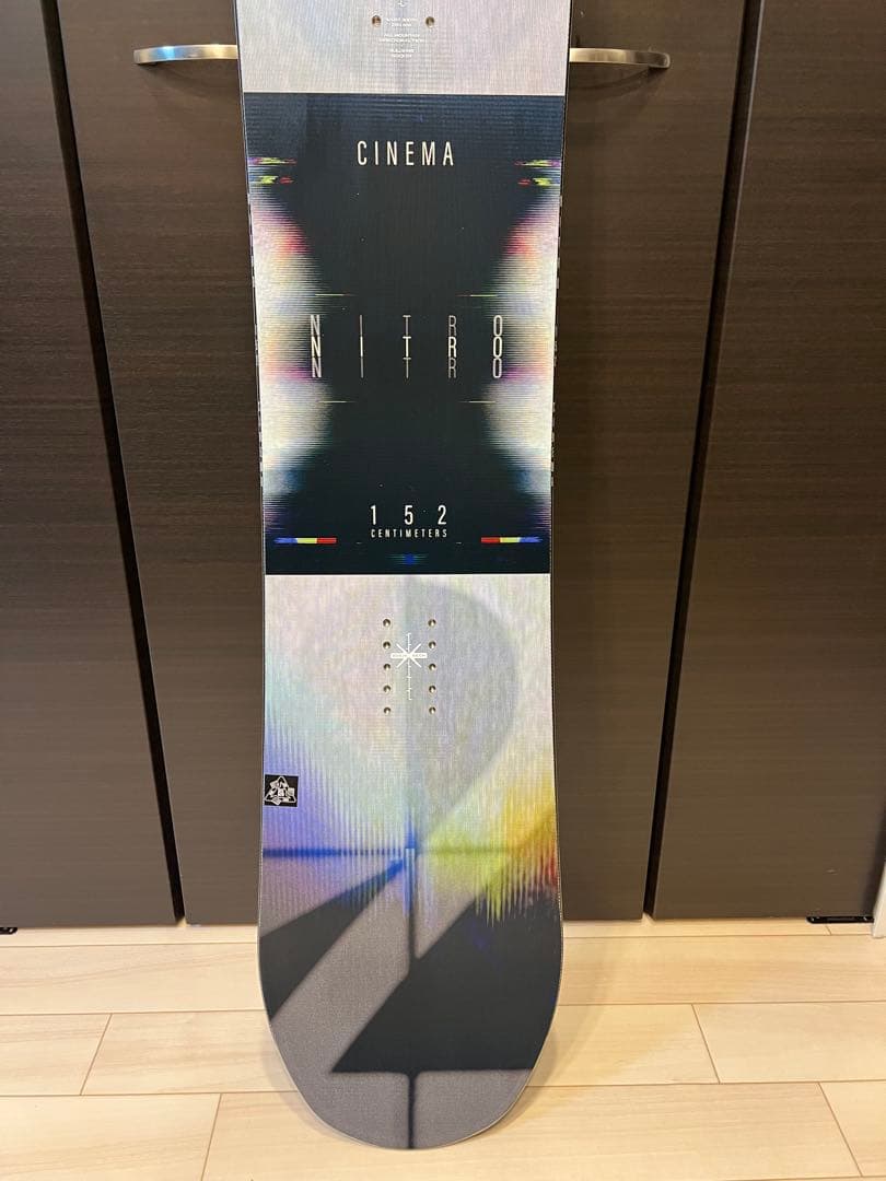 ナイトロNITROスノーボード板 23-24 CINEMA シネマ　152cm