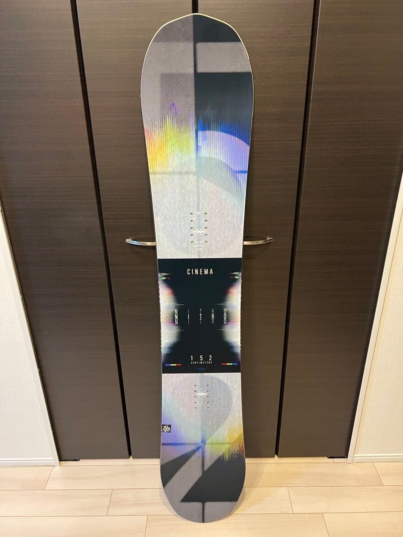 ナイトロNITROスノーボード板 23-24 CINEMA シネマ　152cm