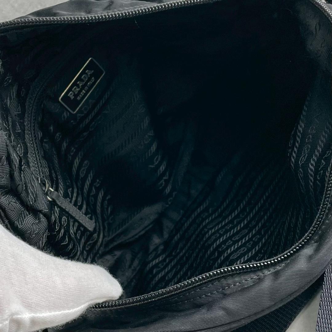 美品✨プラダ ショルダーバッグ カメラバッグ 三角ロゴ テスート ネロ ナイロン