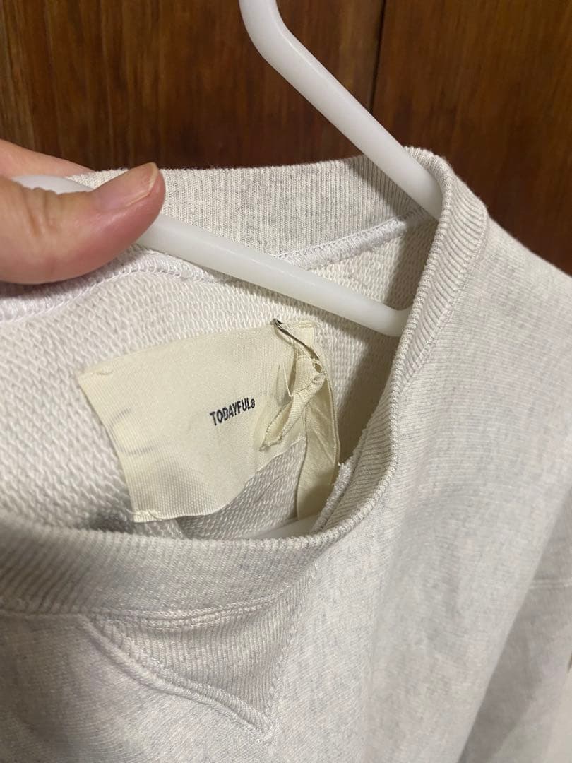 トゥデイフル TODAYFUL スウェットトレーナー 長袖ショート丈 無地