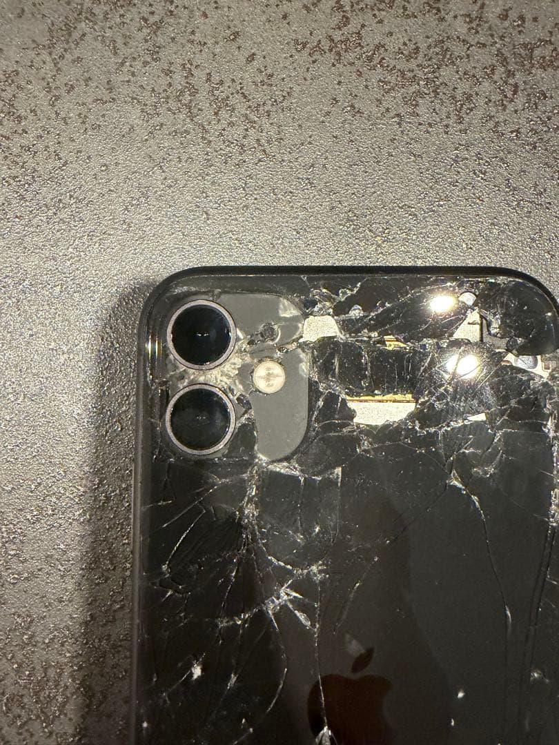 【ジャンク/動作保証無】iPhone11 256GB ブラック SIMフリー