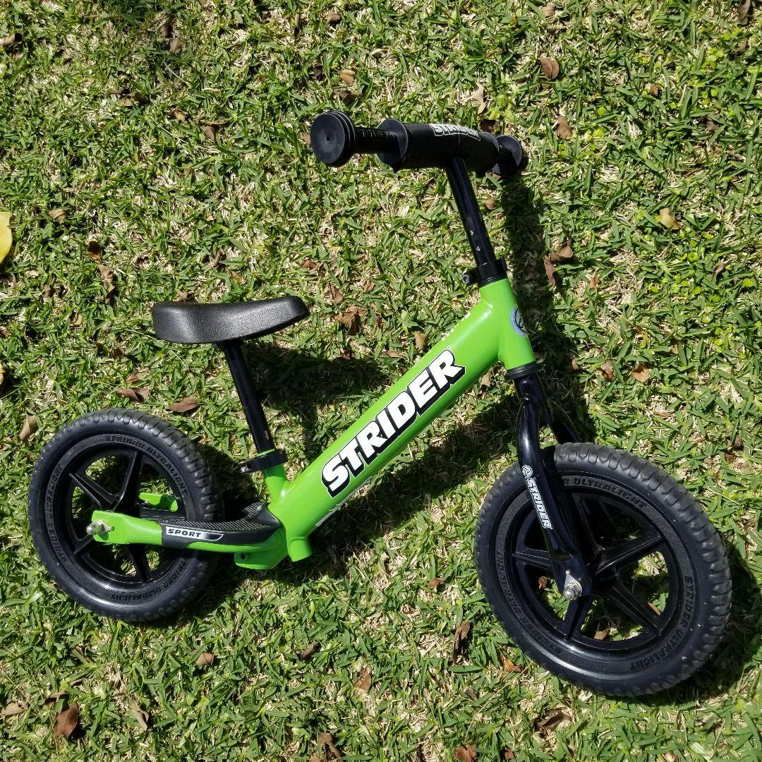 STRIDER スポーツモデル ストライダー グリーン 12インチ 日本正規品