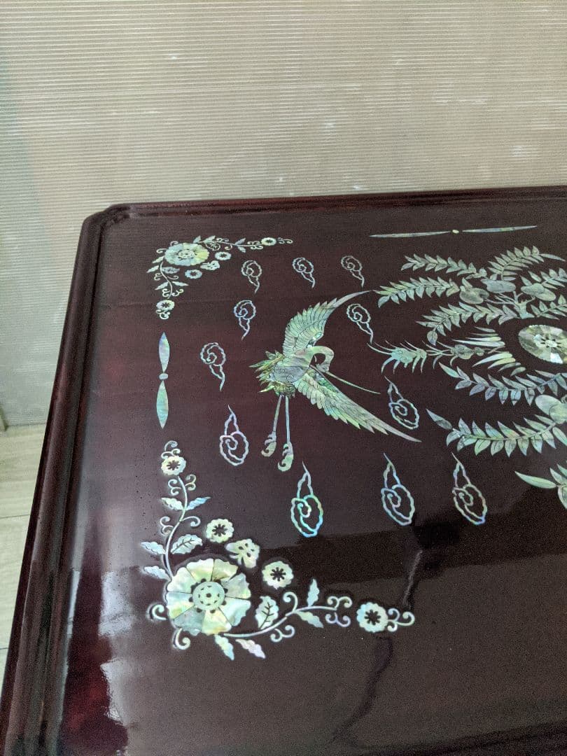 李朝螺鈿食事台　時代物　折畳式