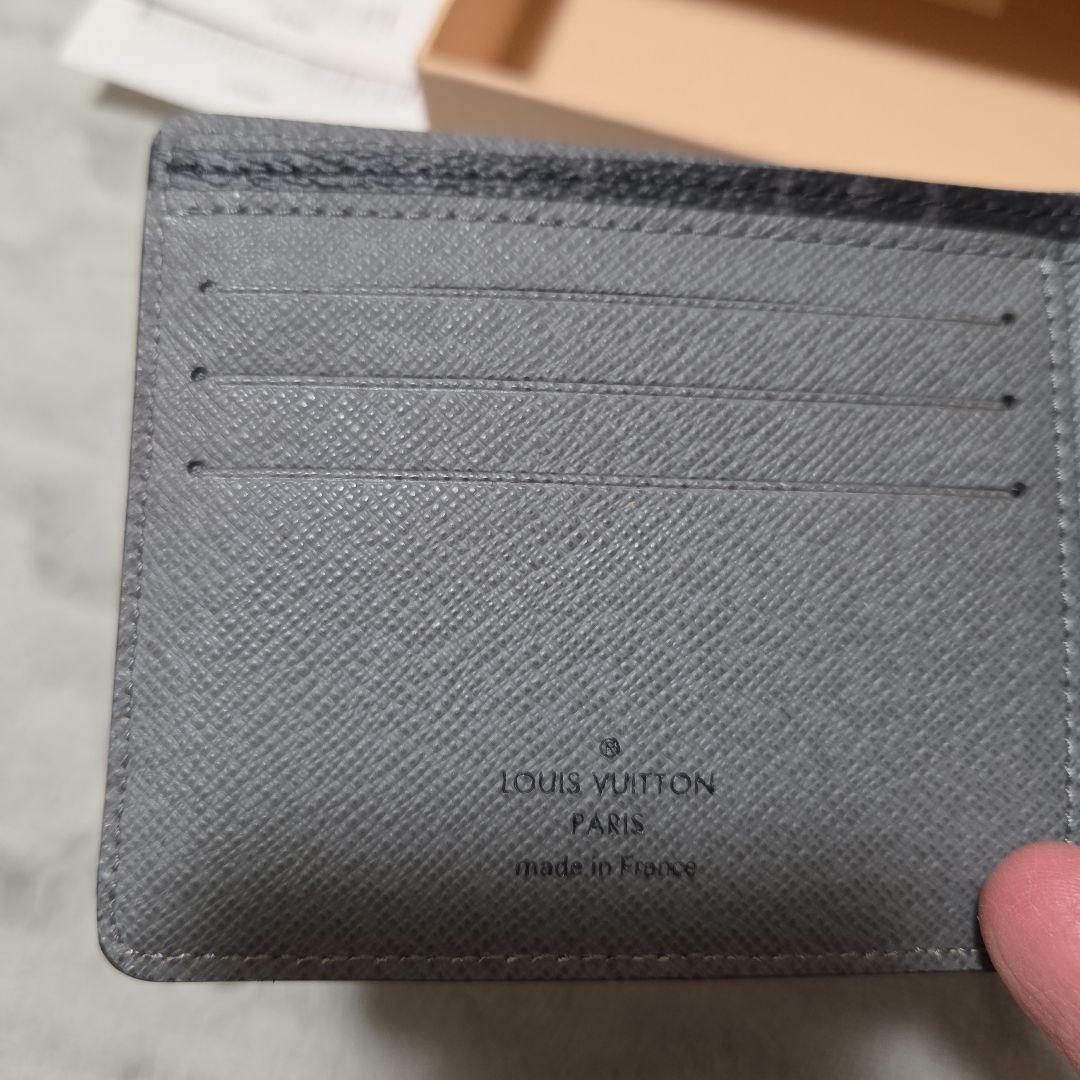 LOUIS VUITTON 二つ折り財布 ダークグリーン