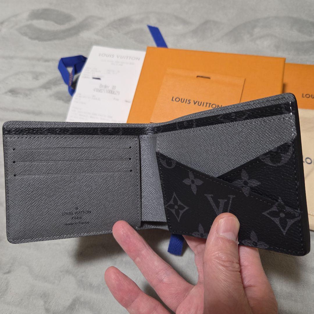 LOUIS VUITTON 二つ折り財布 ダークグリーン