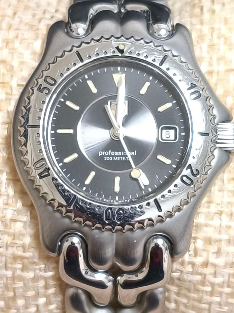 【美品】箱付 稼働 タグホイヤー スポーツエレガンス　 レディース　ブラック