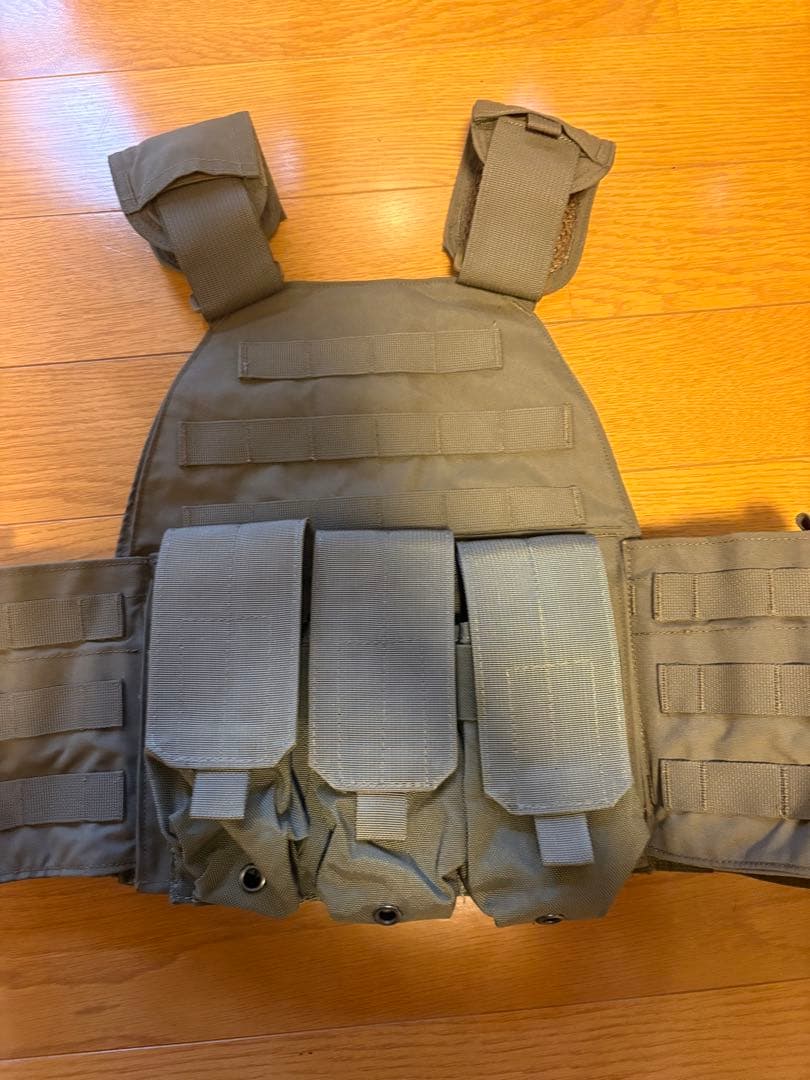 MAYFLOWERプレートキャリアレンジャーグリンおまけ付