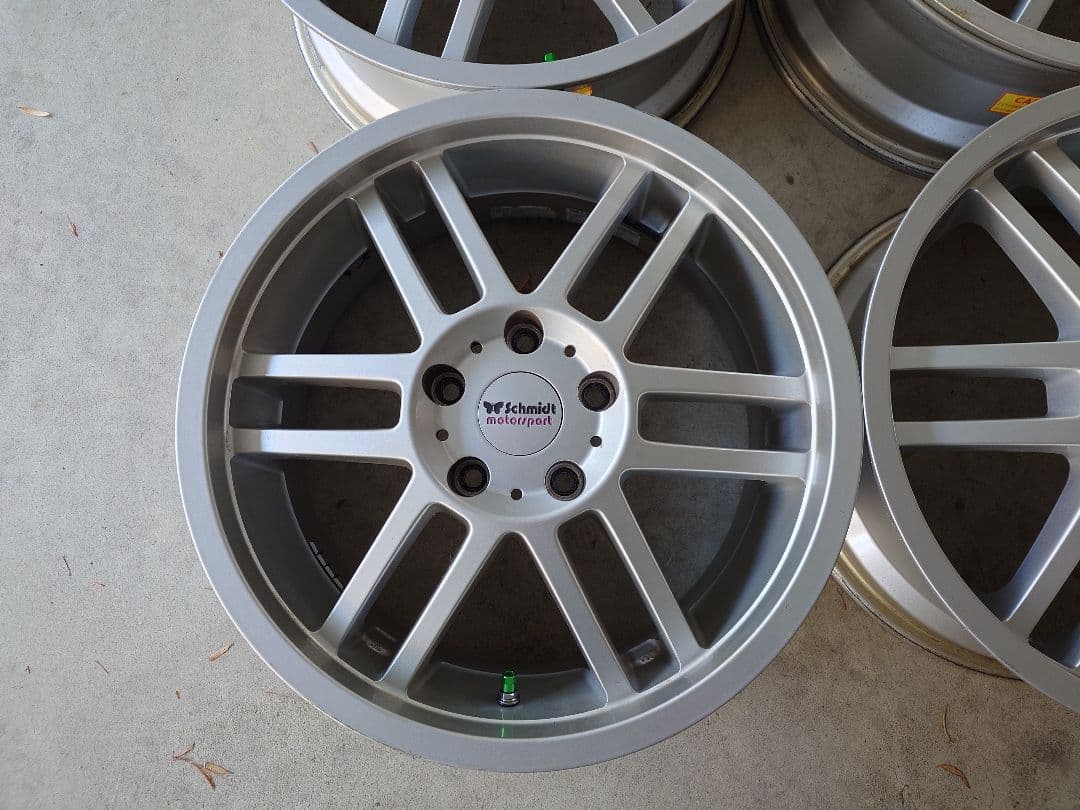 さきひめ シュミットモータースポーツ 17×7j+48 PCD:114.3