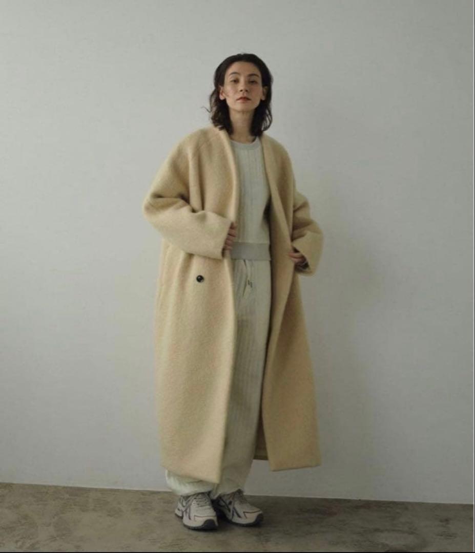 anuke アンヌーク Collarless Shaggy Coat36クリーム