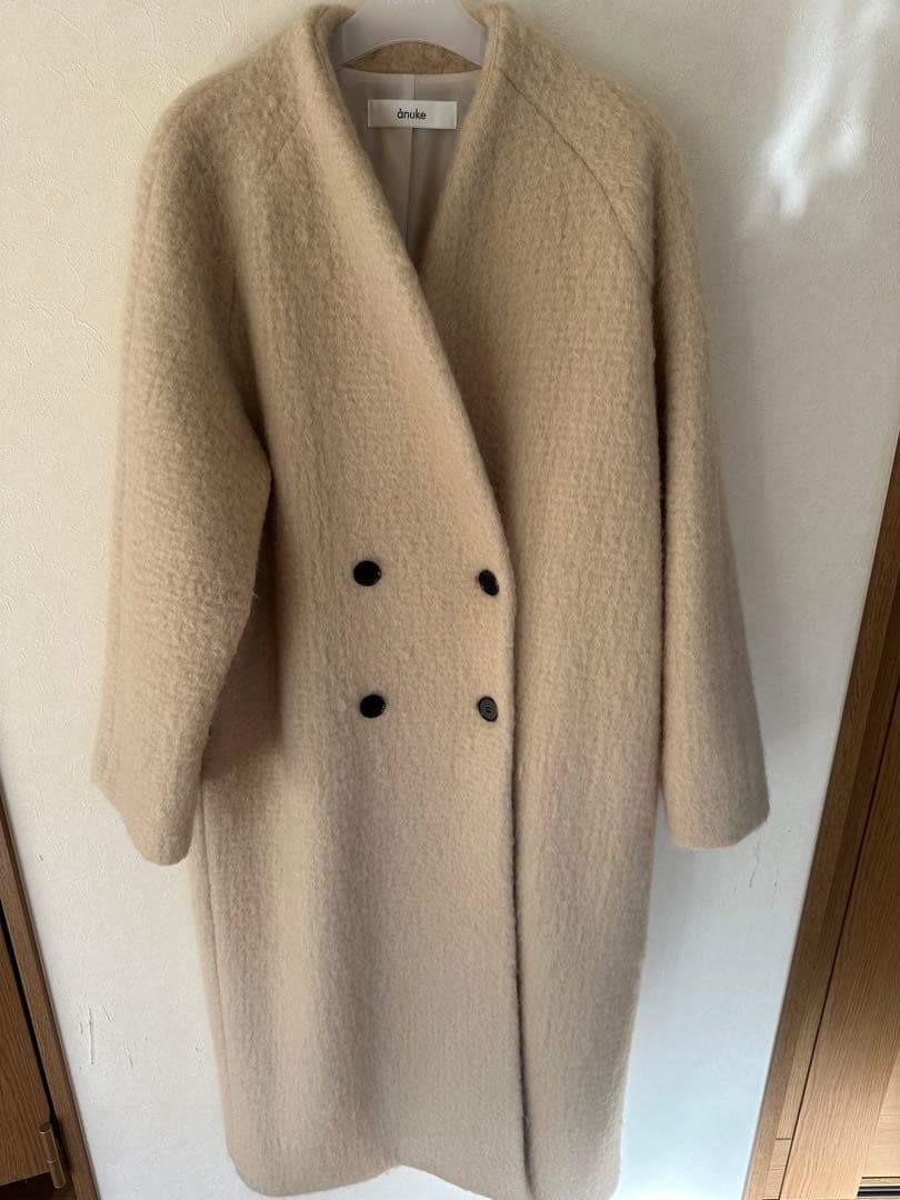 anuke アンヌーク Collarless Shaggy Coat36クリーム