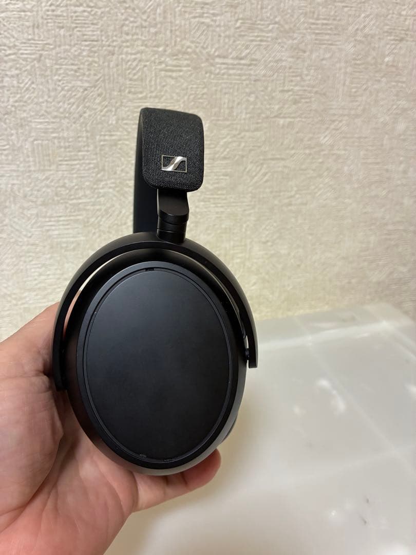 ヘッドホン Sennheiser Momentum 4Wireless