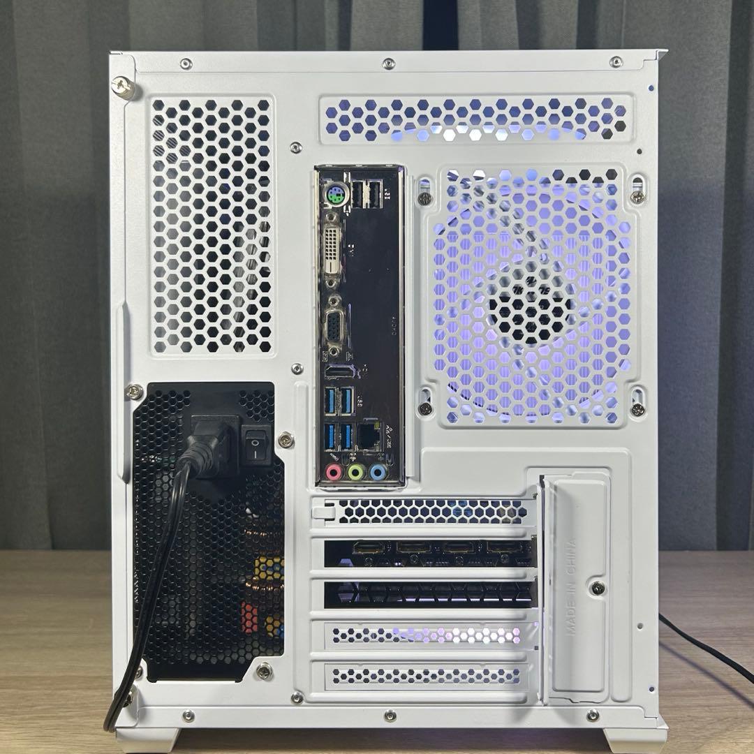 高性能 白 ゲーミングPC RTX3060ti Windows11 ワイルズ快適