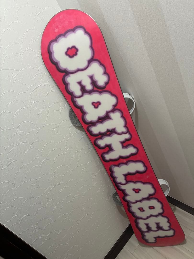 女性用スノーボードウェアとDeath Labelボード　セット