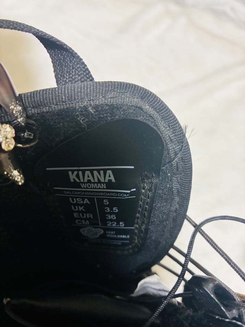 女性用スノーボードウェアとDeath Labelボード　セット