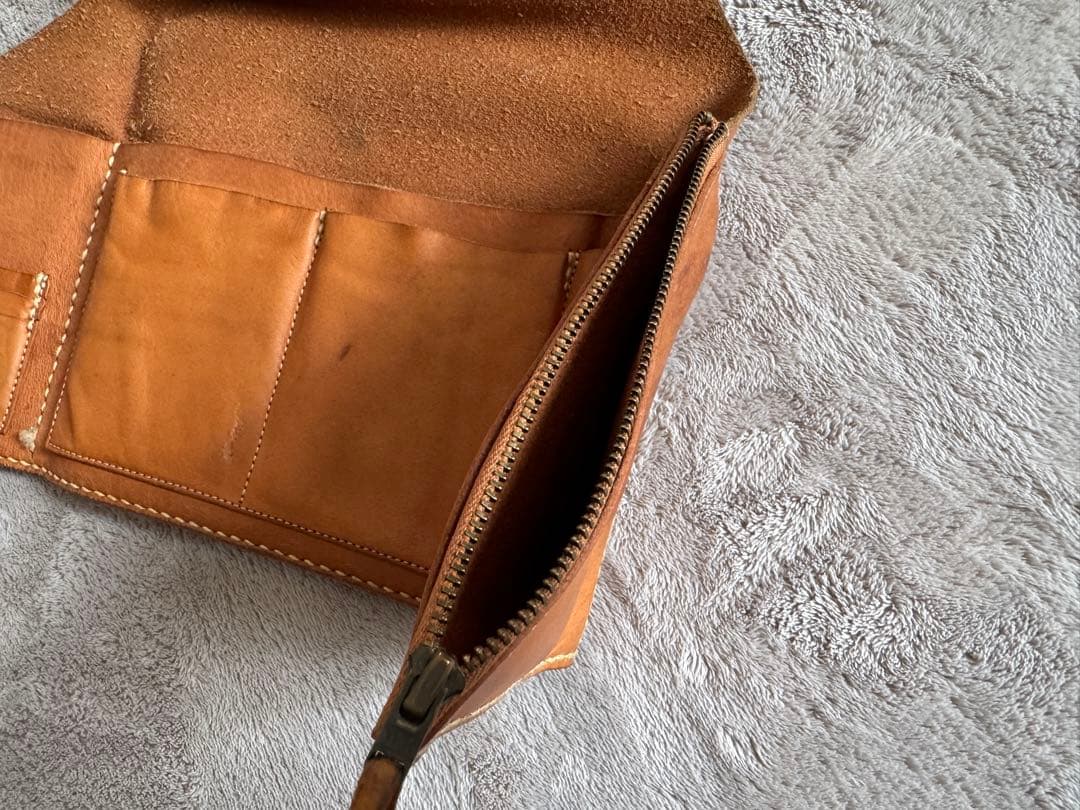 キャピタル kapital レザーポーチ ウォレット クラッチバッグ 財布