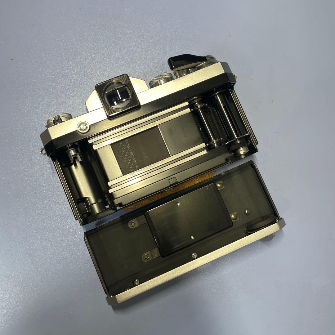 緊急処分綺麗なNikon F(富士山三角ファインダー)／作例あり