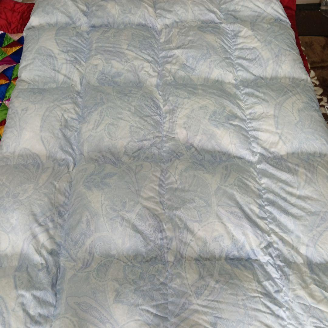 羽毛掛け布団西川リビング販売　 シングルサイズ 　ダウン90%　羽毛1.2㌔