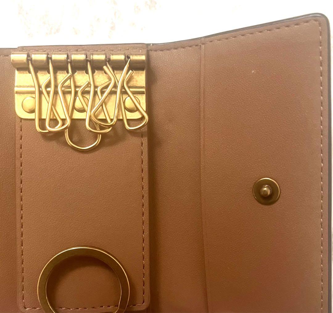 未使用級☆コーチ　COACH 6リング キー ケース ウィズ フローラル 花柄