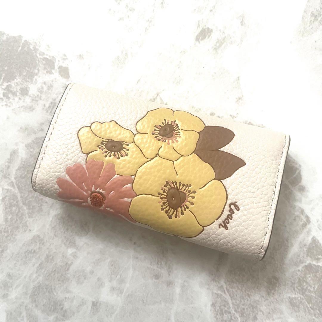 未使用級☆コーチ　COACH 6リング キー ケース ウィズ フローラル 花柄