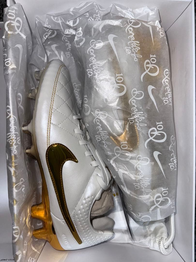 即日発送　Ronaldinho × Nike Tiempo Legend26.5