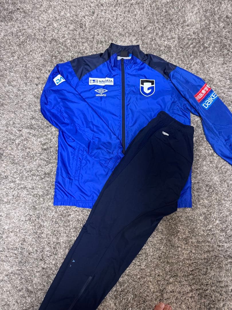 ガンバ大阪練習着ウィンブレ上下セット　支給品⭐️