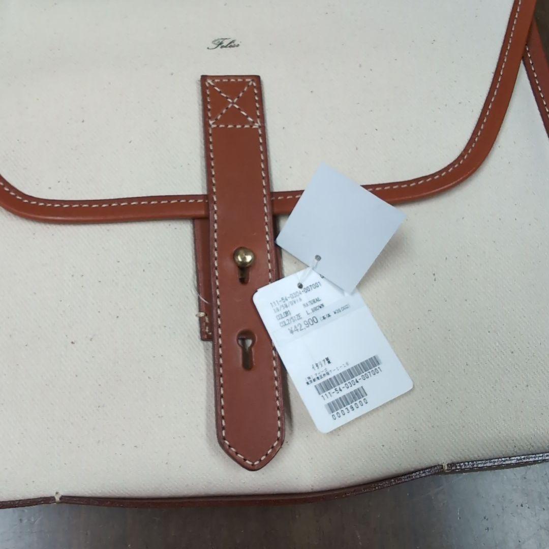 未使用品　Felisi フェリージ　キャンバスクラッチバッグ