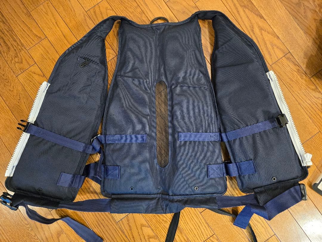 APIA アピア アクティブパフォーマンスベスト　ライフジャケット