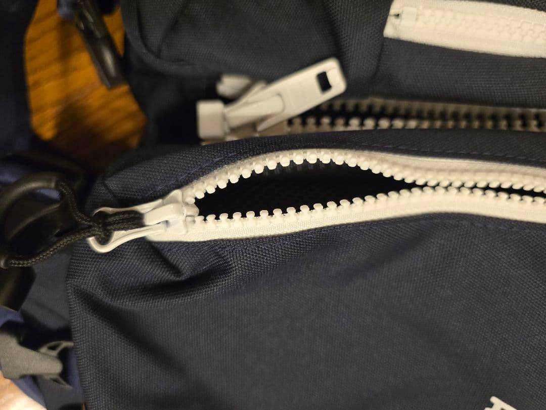 APIA アピア アクティブパフォーマンスベスト　ライフジャケット