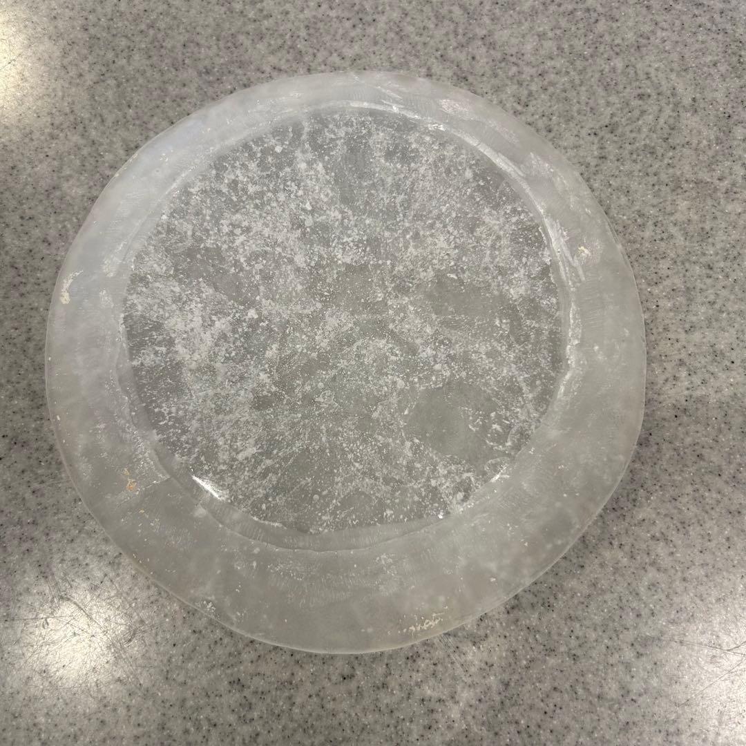 能登朝奈　山野邉朝奈　丸いプレート　グラス 17cm