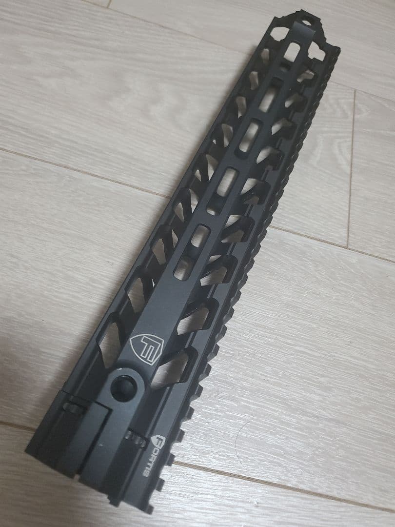 PTS SAA Fortisタイプ M-LOKレールハンドガード 12inch