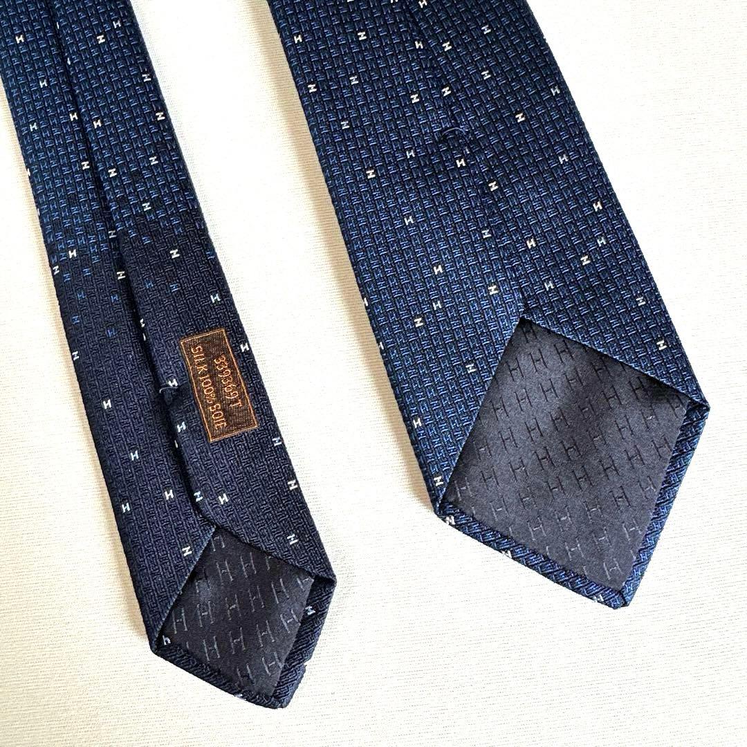 じゅりです。　　エルメス ネクタイ 《アーケードH》新品 未使用