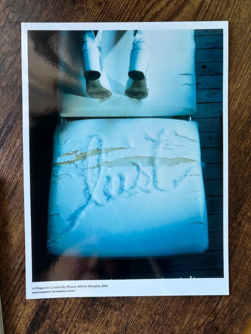 アート・デザイン・音楽 A Magazine Maison Martin Margiela