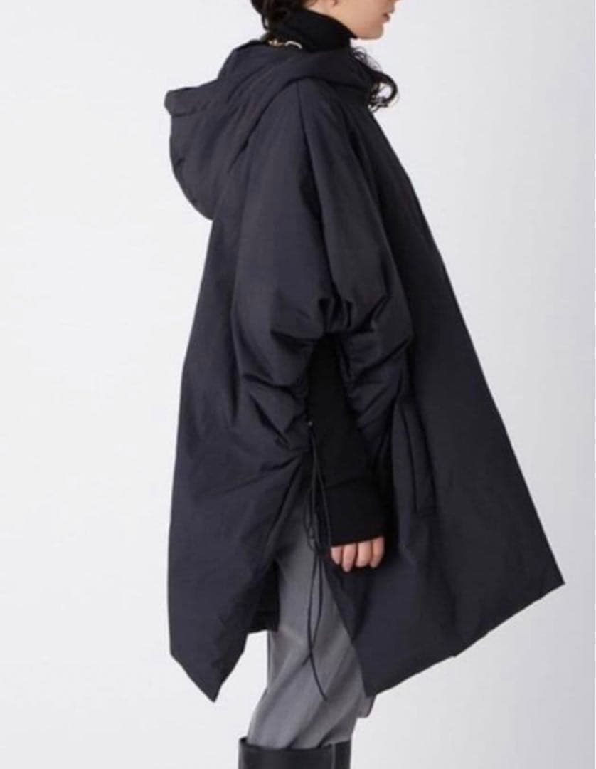 美品　ミラオーウェン サスティナブル　サイド　リボン　ダウン　ポンチョ