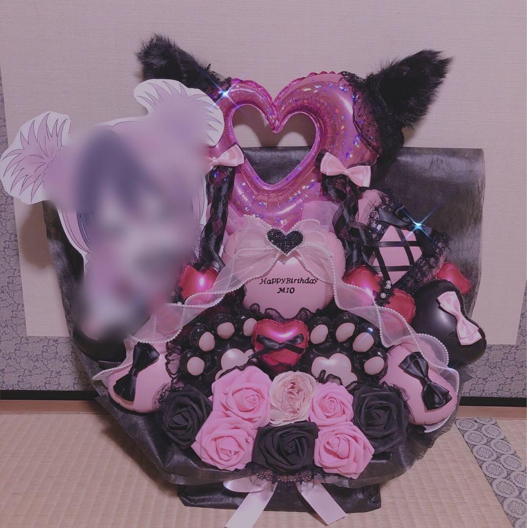 りる　アレンジ バルーンギフト　フラスタ　卓フラ　バルーンブーケ　生誕