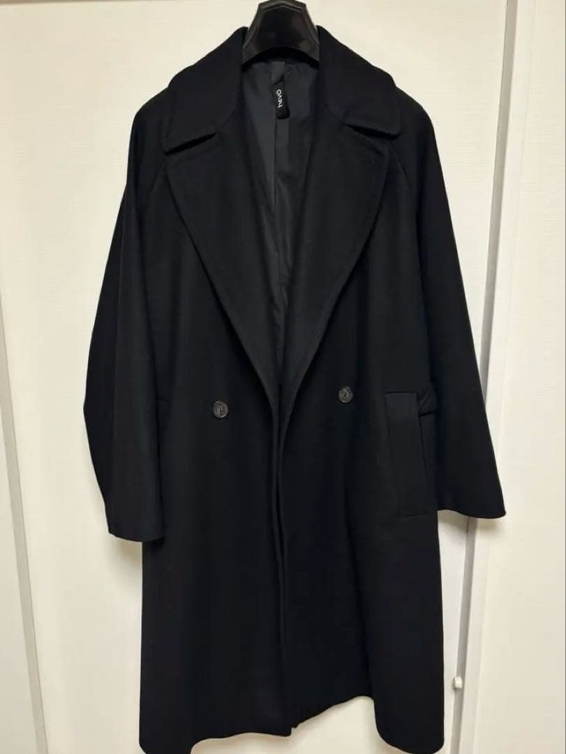 HEVO BRINDISI ブラック ソフトメルトン 2Bベルテッドコート