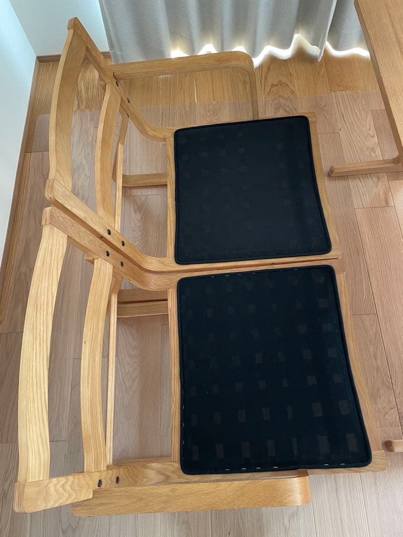 無印良品のダイニングテーブルセットの ダイニングチェア×1 単品です。