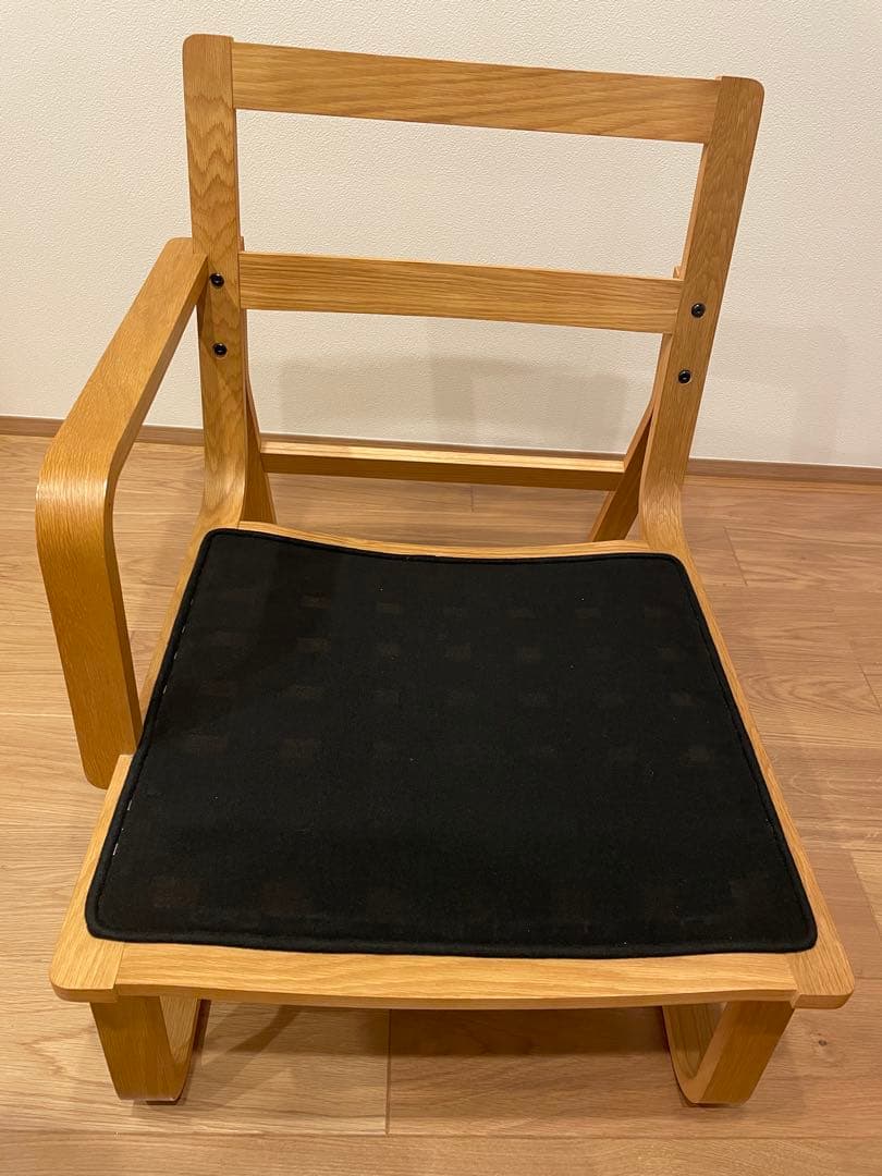 無印良品のダイニングテーブルセットの ダイニングチェア×1 単品です。