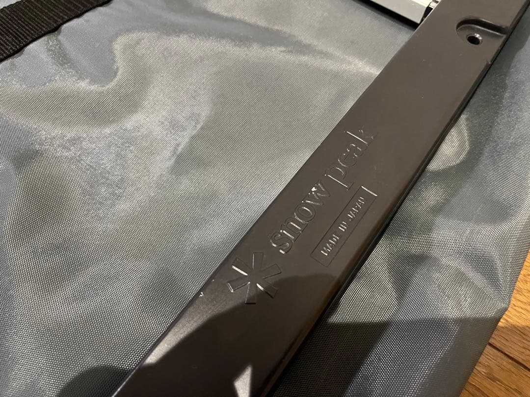 【出品内容変更】スノーピーク　アイアングリルテーブルセット