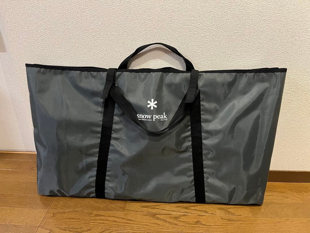 【出品内容変更】スノーピーク　アイアングリルテーブルセット