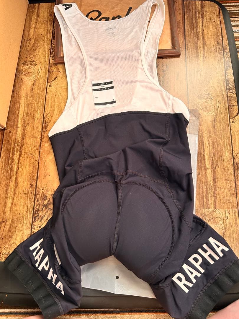 Rapha Pro team ビブショーツ（M）