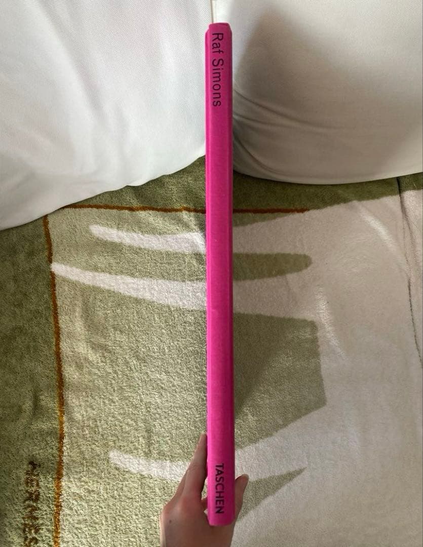 希少品 Raf Simons / Taschen /Terry Jones写真集