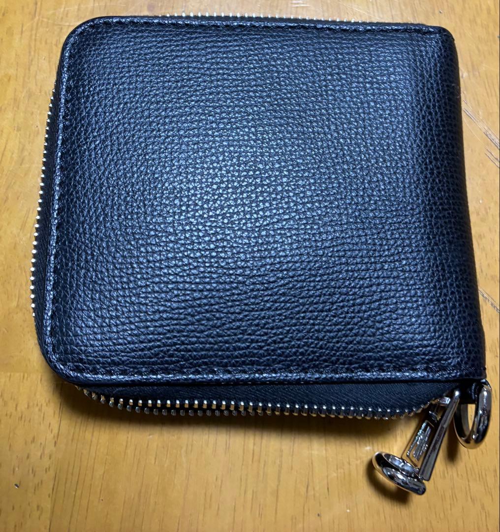 「美品」MONCLER ブラック 二つ折り財布 ストラップ付き　ユニセックス