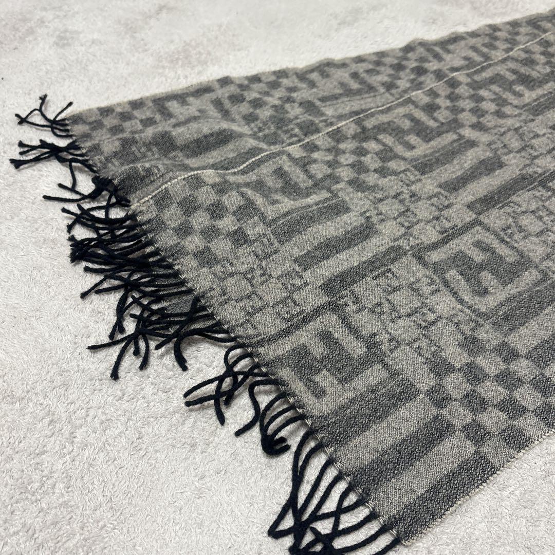 ⭐️24時間セール⭐️フェンディ FENDI ズッカチェック柄 マフラー イタリア製