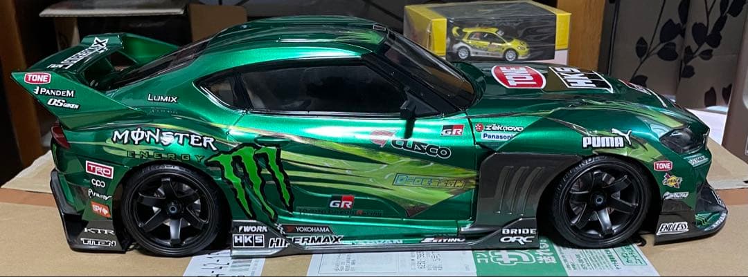 アディクション hycade モンスタースープラ　ボディ