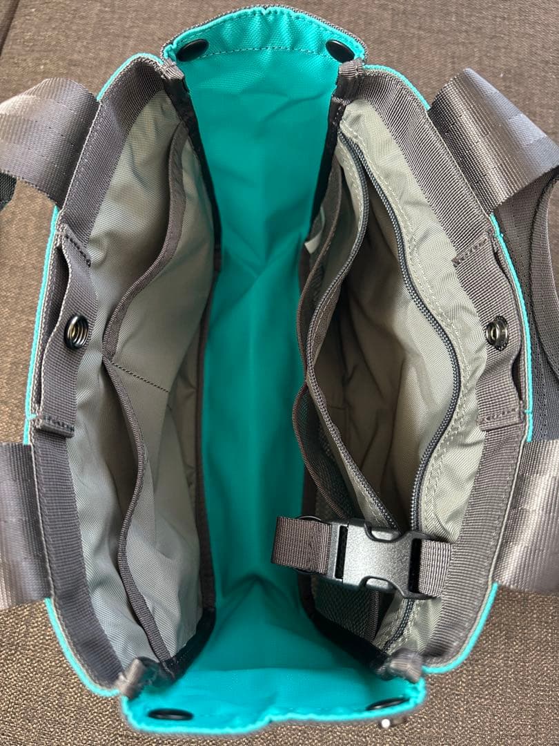 BRIEFING☆アクアミントブルー☆カートートバッグ☆T＆Co.ブルー極美品！