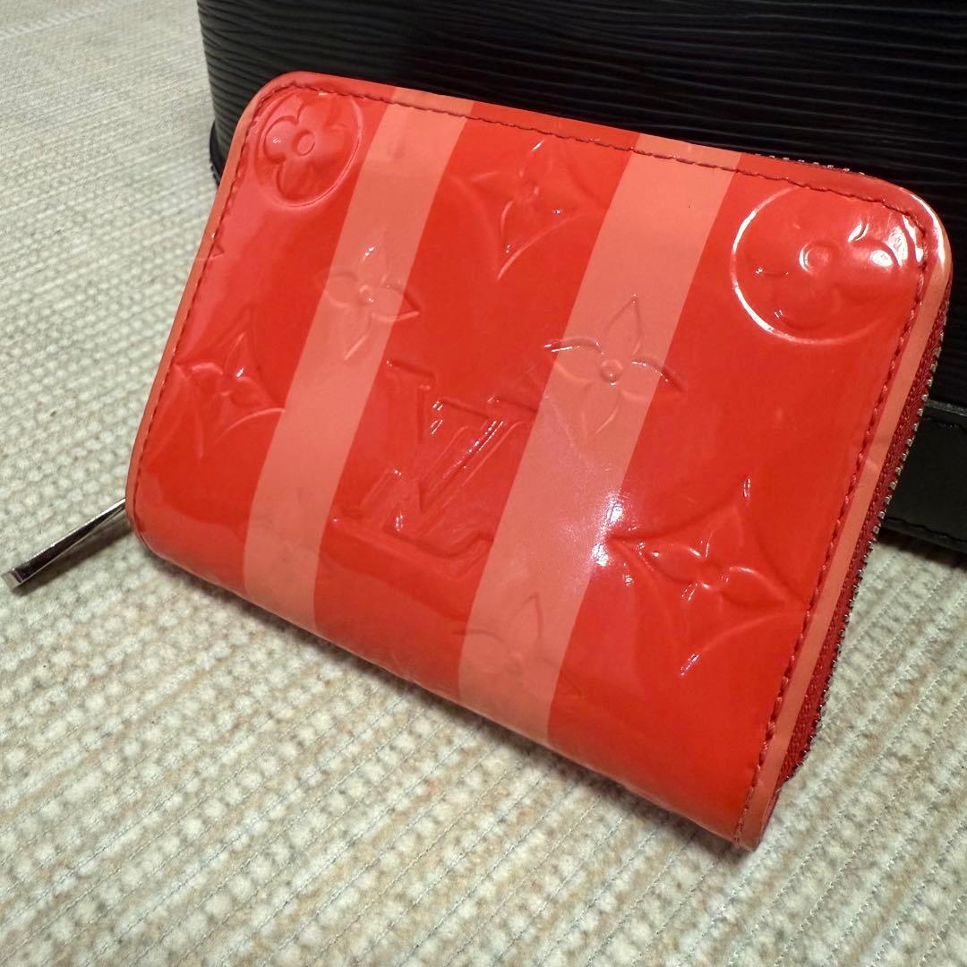 ルイ　ヴィトン　ヴェルニ　 ケース